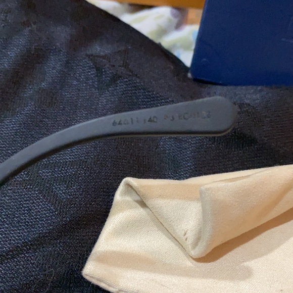 Louis Vuitton z23725n 93l - Picture 8 of 15